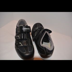 SHIMANO cycling shoes